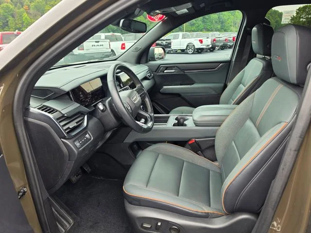 Used 2024 Brown GMC AT4 image 16