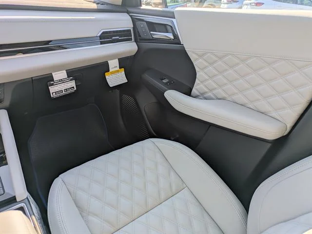 2025 Mitsubishi Outlander Plug-in Hybrid SEL - Photo 21