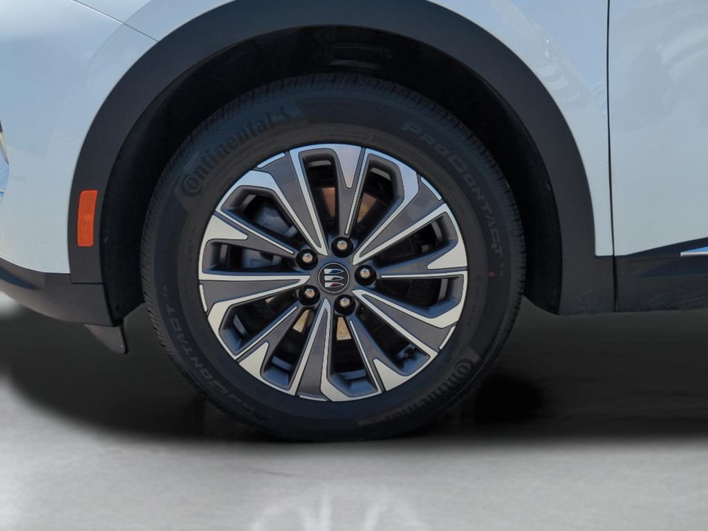 Used 2025 White Buick Preferred image 26