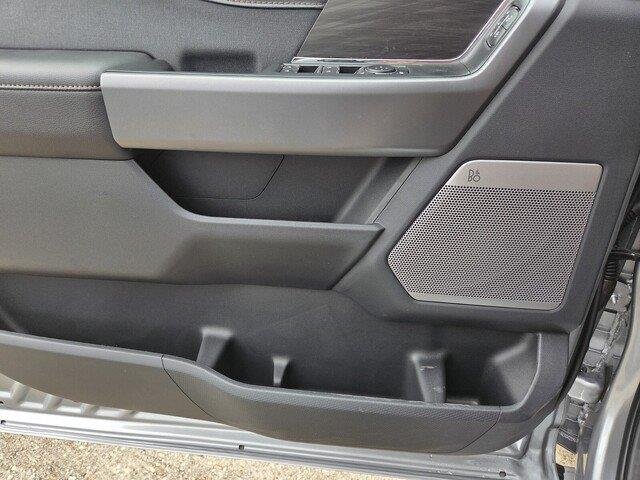 New 2026 Iconic Silver Metallic Ford Lariat® image 24