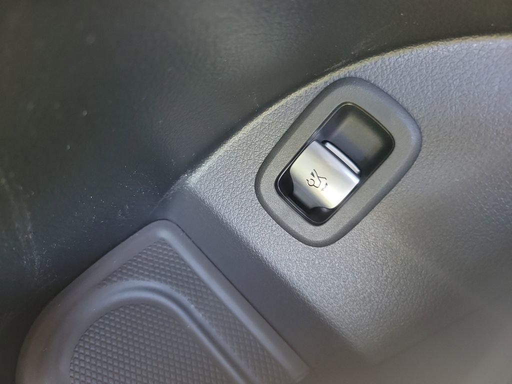 New 2026 Gray Mercedes-Benz GLC 300 image 19