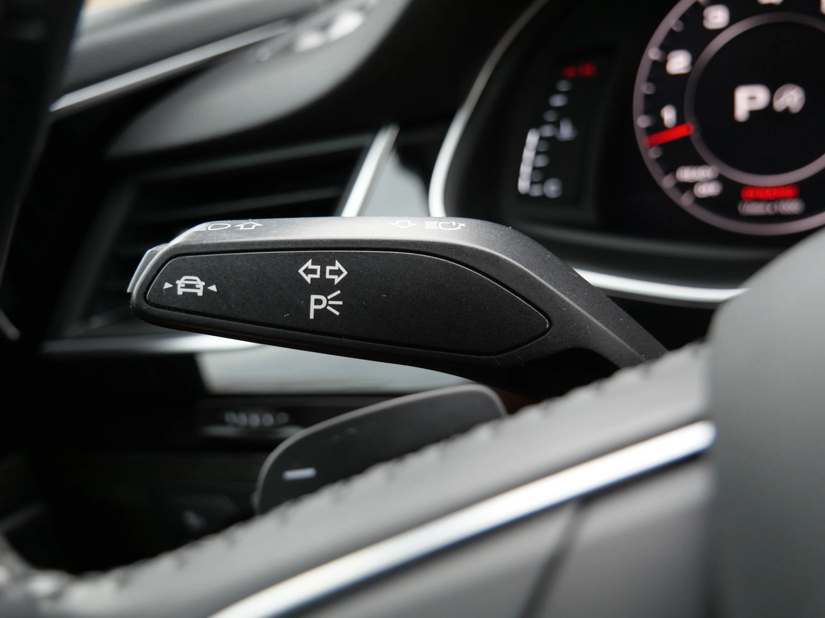 Used 2019 Samurai Gray Metallic Audi Premium Plus image 29