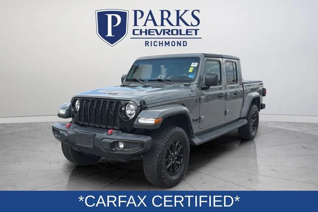 Used 2022 Gray Jeep Altitude image 3