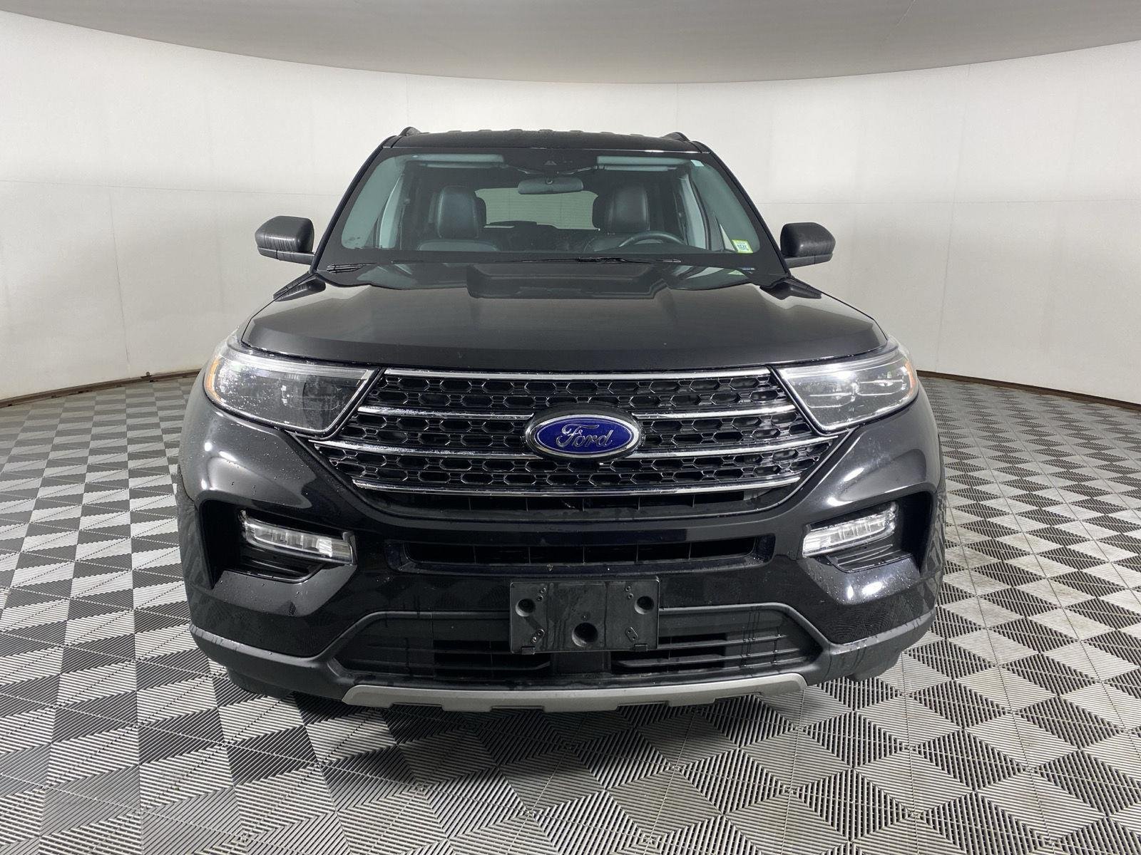 Used 2023 Agate Black Ford XLT image 5