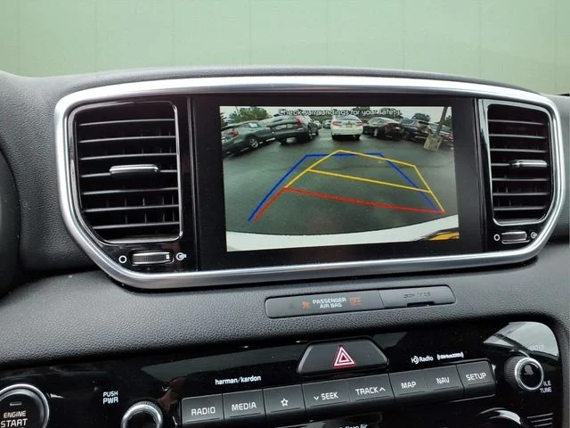 Used 2022 White Kia EX image 24