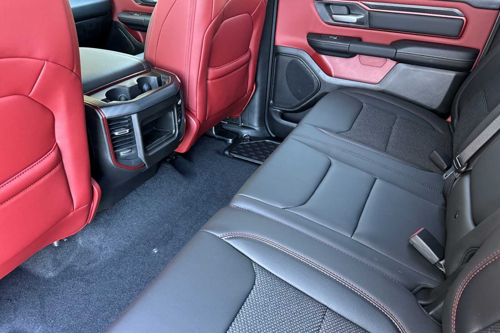 2026 RAM 1500 Rebel - Photo 6