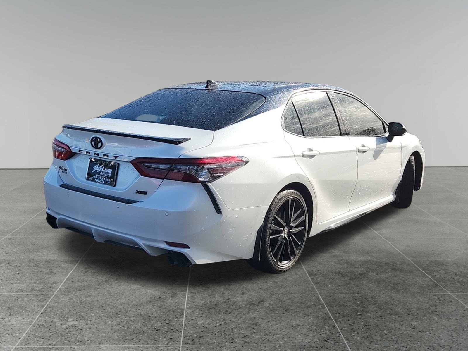 2024 Toyota Camry XSE - Photo 7