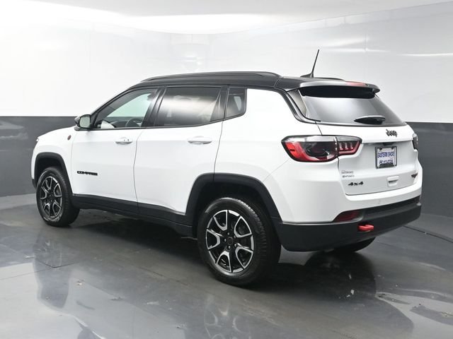 2025 Jeep Compass Trailhawk - Photo 5