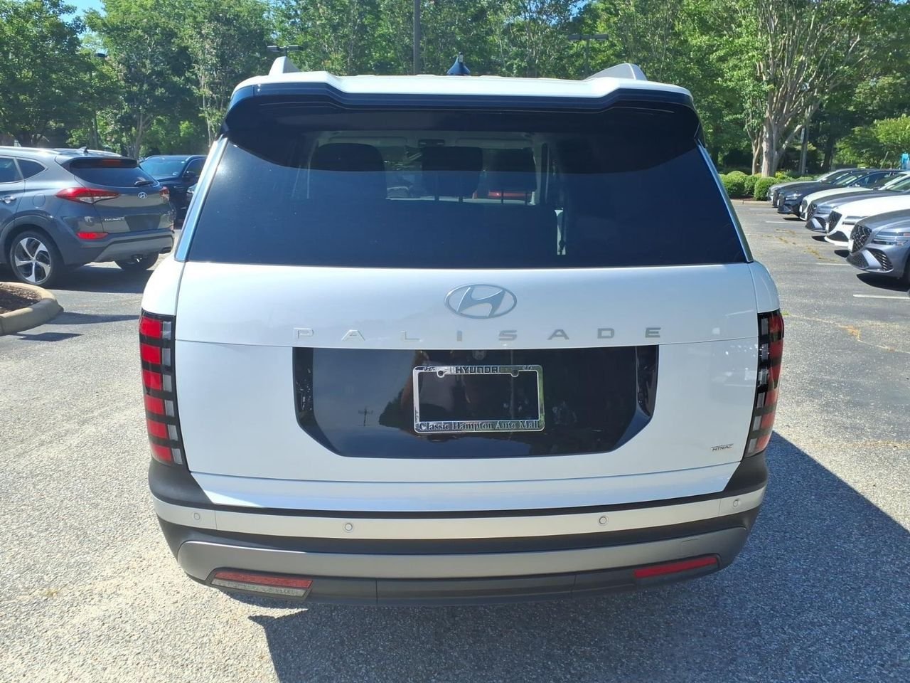 New 2026 Creamy White Pearl Hyundai SEL AWD image 7