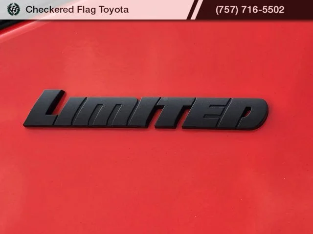 Used 2024 Solar Octane Toyota Limited image 9
