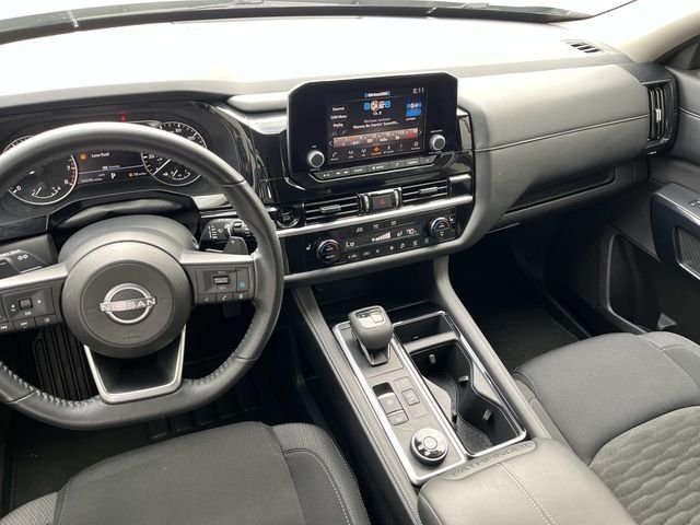 Used 2025 Silver Nissan SV image 13