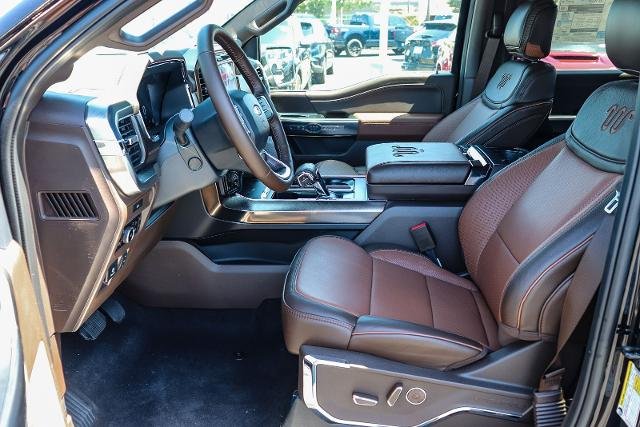 New 2026 Agate Black Metallic Ford King Ranch® image 47