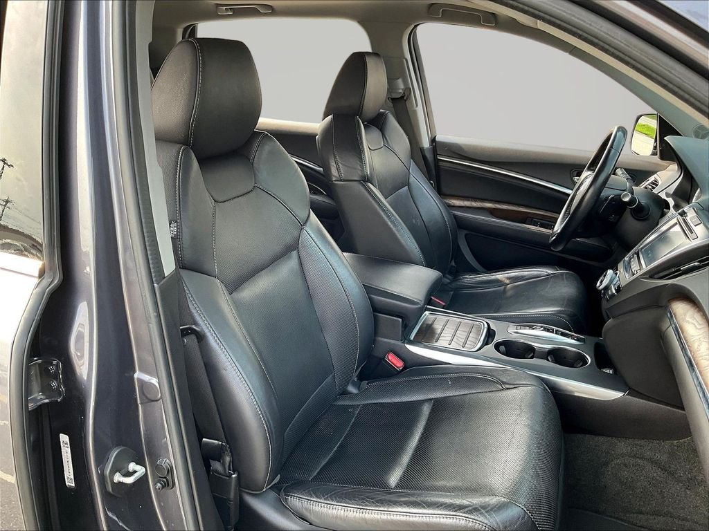 Used 2019 Gray Acura 3.5L Technology Package image 32
