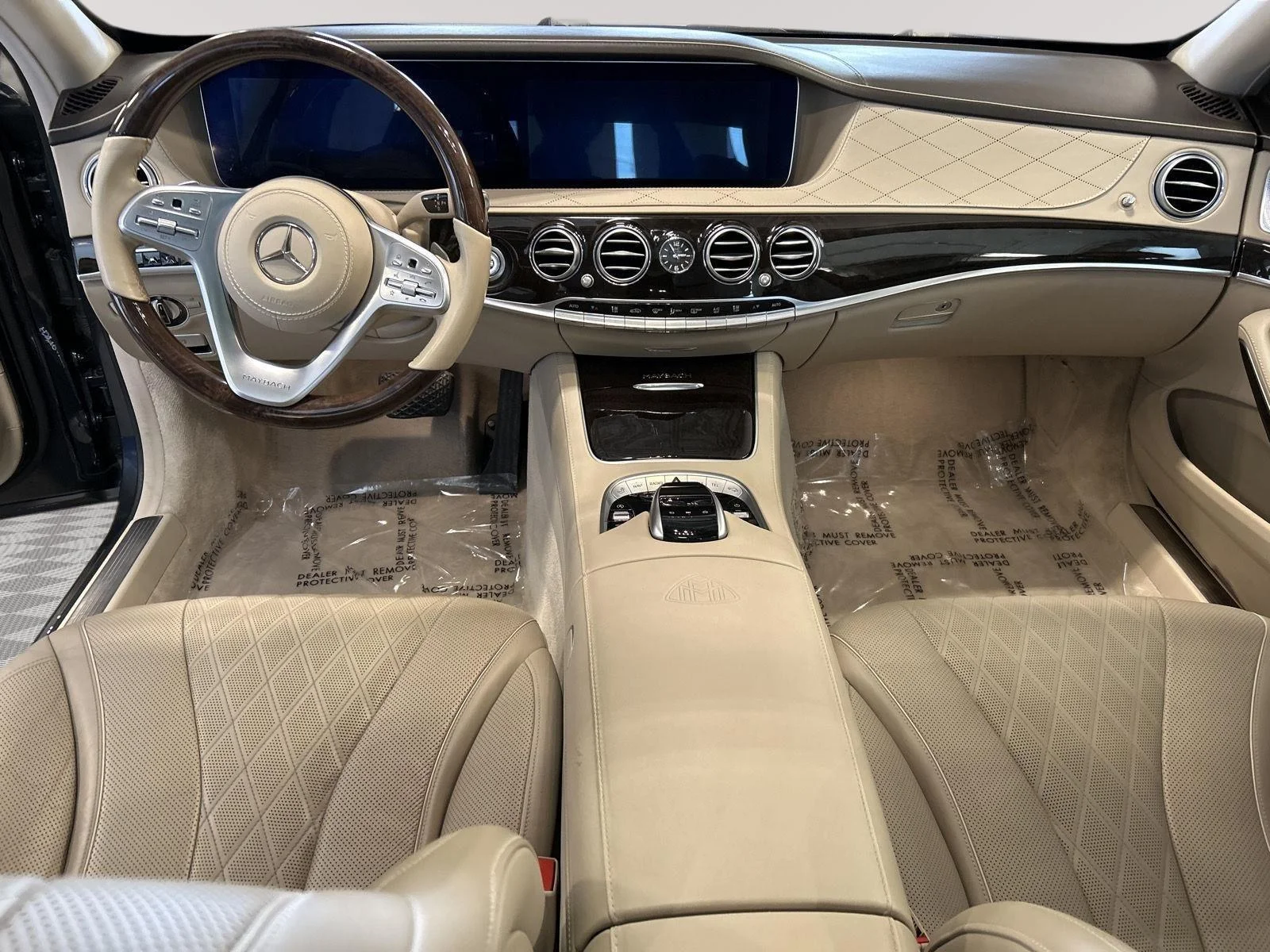 Used 2019 Anthracite Blue Metallic Mercedes-Benz Maybach S 560 image 14