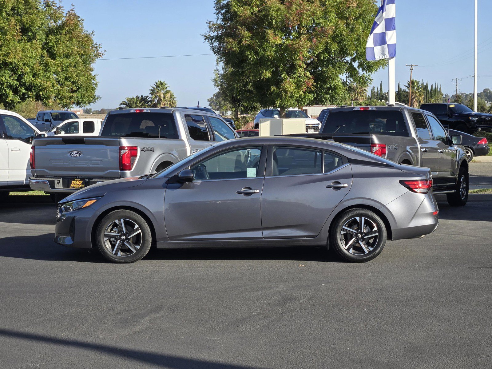 Certified Used 2025 Gun Metallic Nissan SV image 7