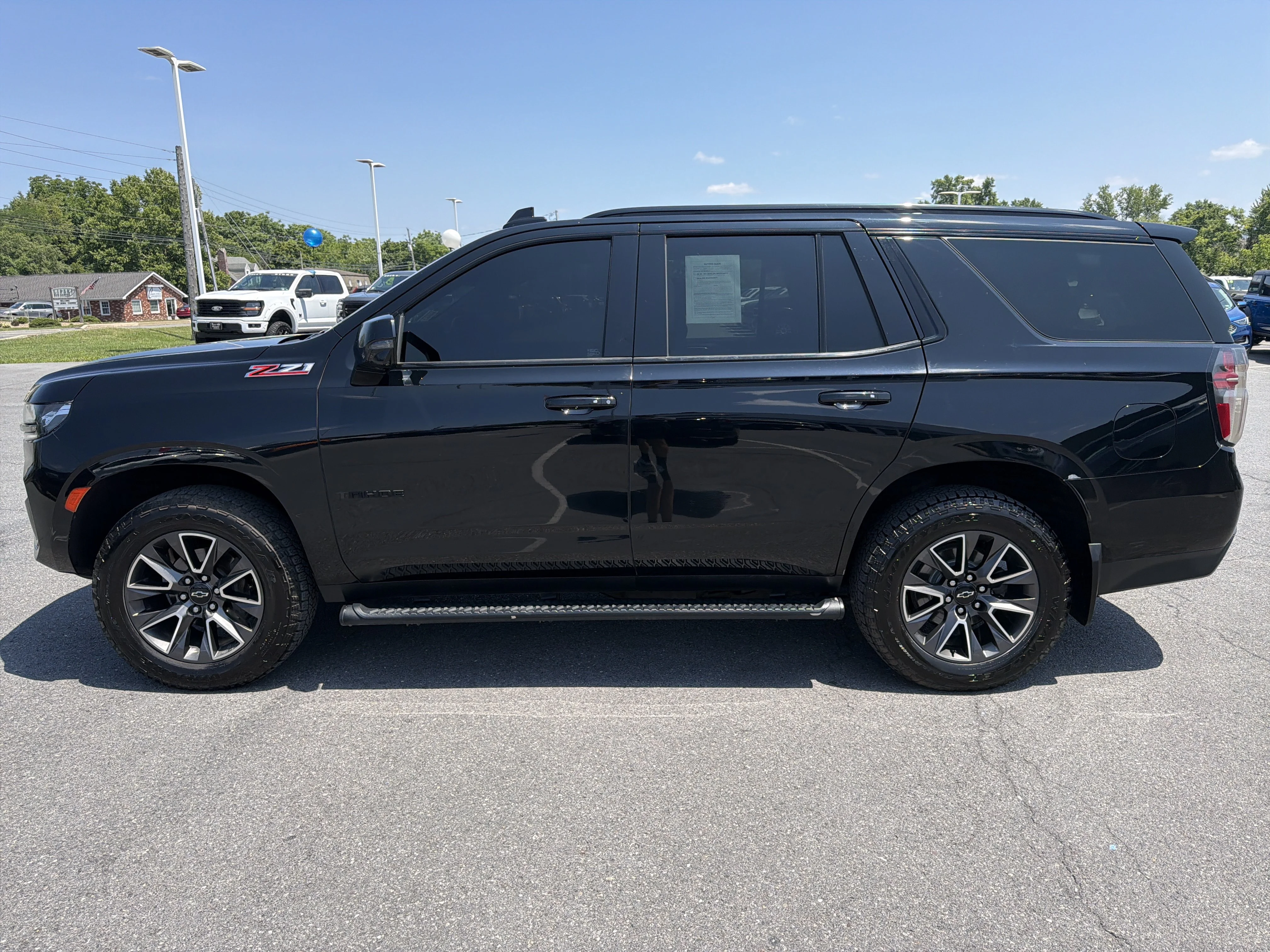 Used 2021 Black Chevrolet Z71 image 7