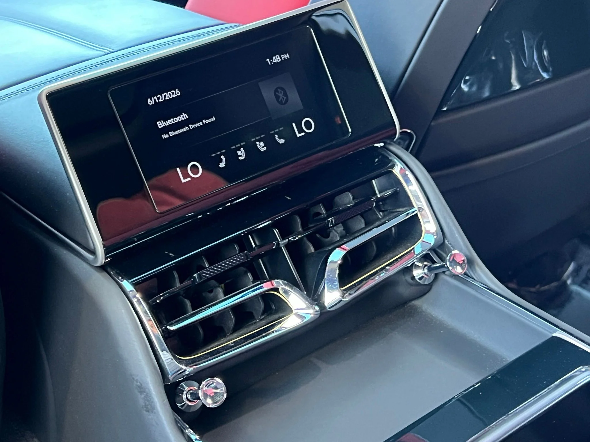 Used 2022  Bentley W12 image 18