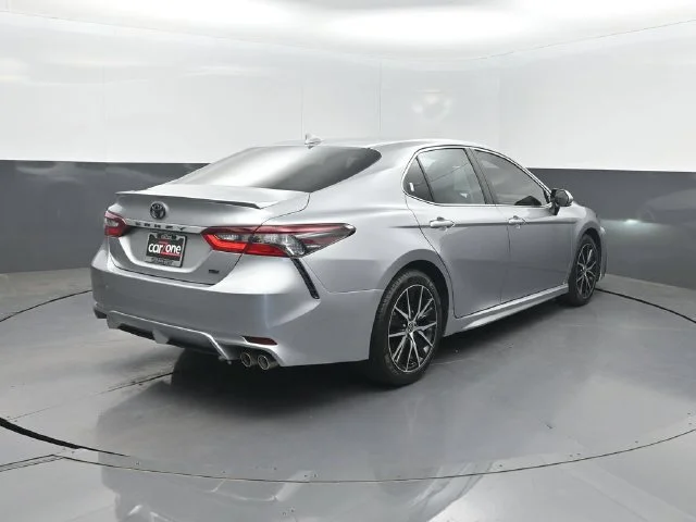 Used 2022 Silver Toyota SE image 32