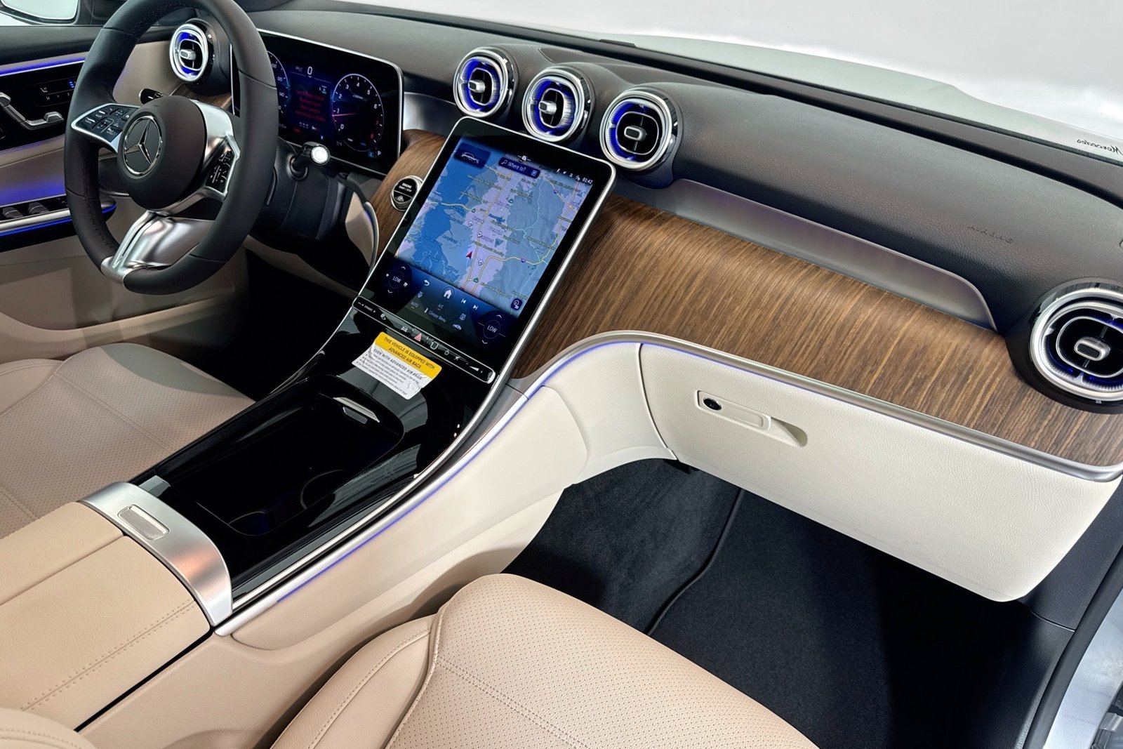 New 2026 Cirrus Silver Metallic Mercedes-Benz GLC 300 image 27