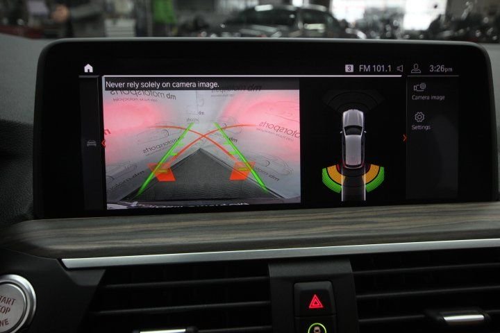 Used 2020 Black BMW xDrive30i image 20