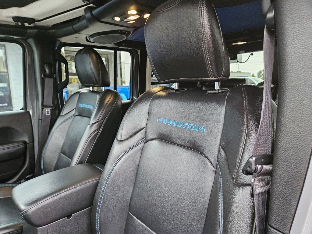 Used 2023 Gray Jeep Rubicon 4xe image 19