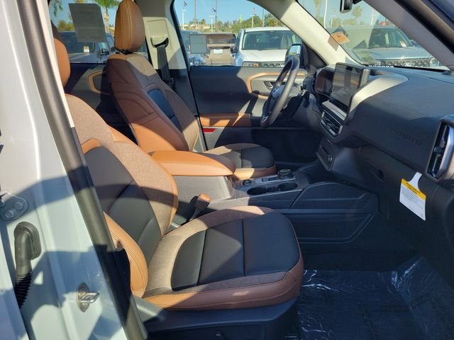 New 2026 Space White Metallic Ford Outer Banks® image 16