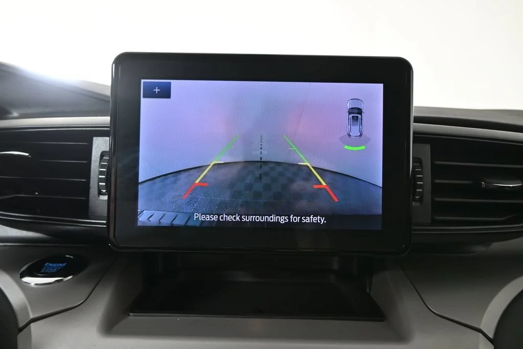 Used 2023 Black Ford XLT image 29