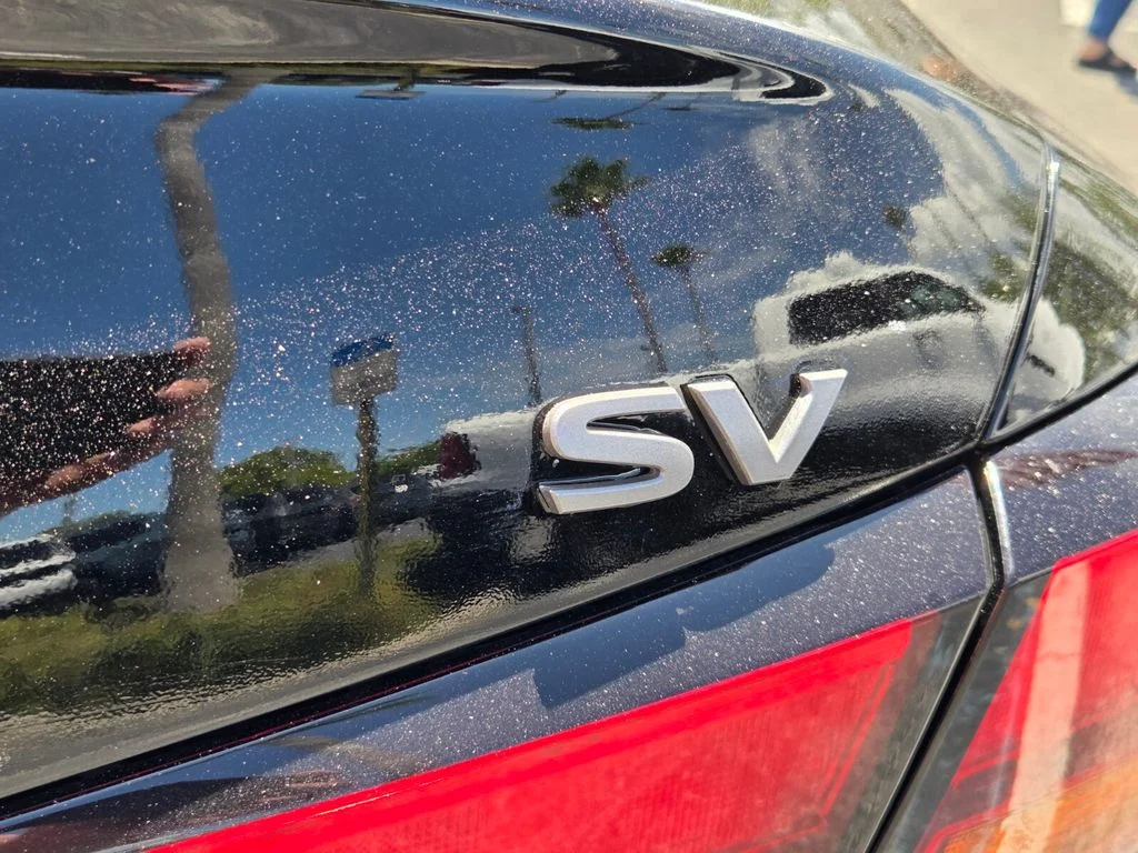 Used 2023 Black Nissan 2.5 SV image 11