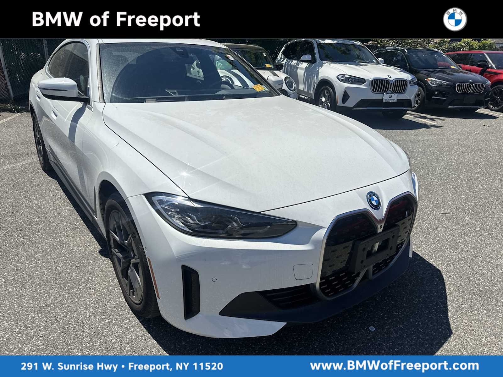 2023 BMW i4 eDrive35's photo