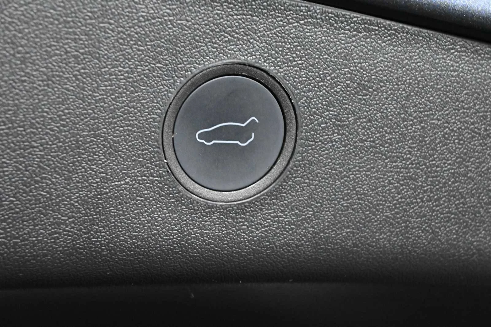 Used 2023 Midnight Silver Metallic Tesla  image 27