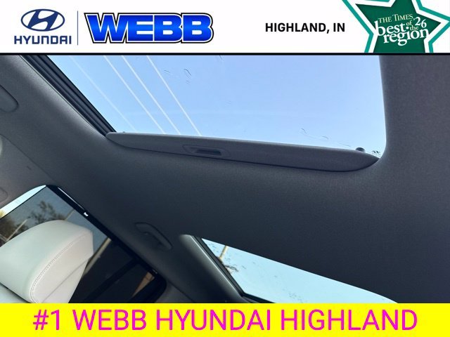 Used 2024 Phantom Black Hyundai Limited image 24