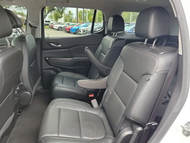 2023 GMC Acadia SLT - Photo 21