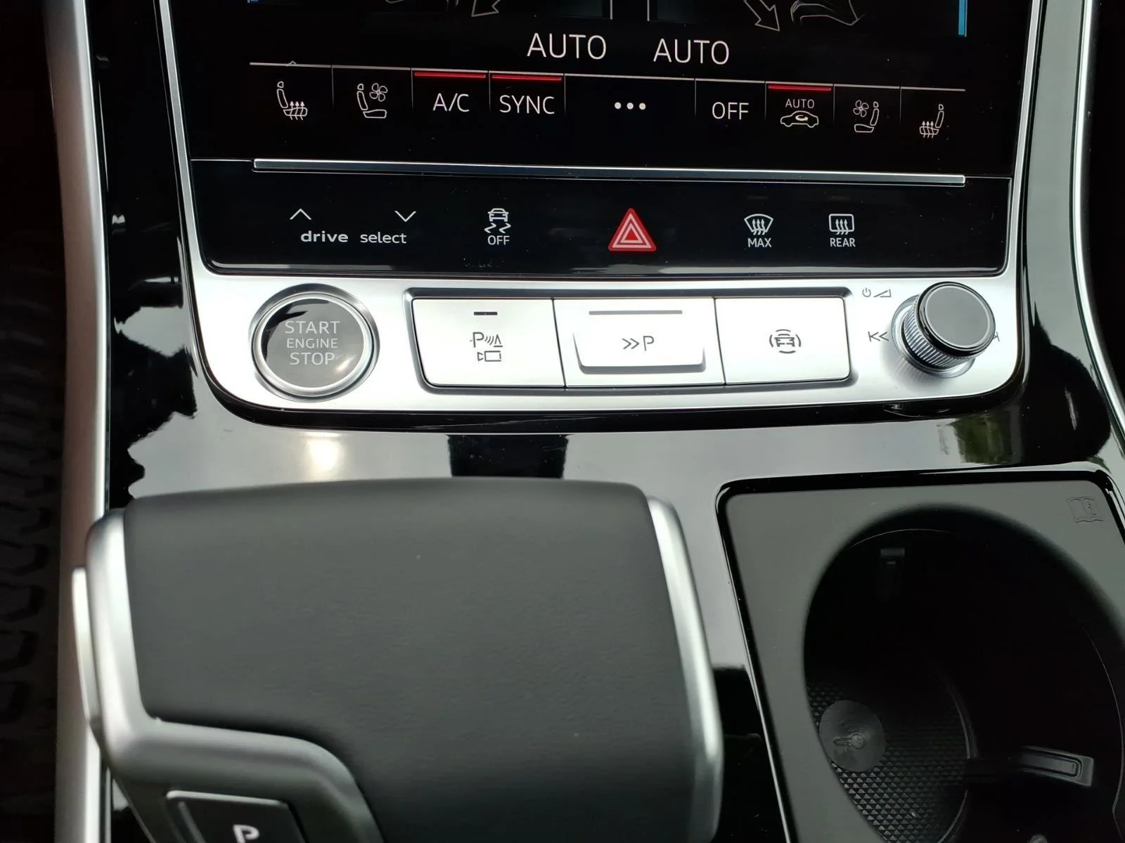 New 2026 Mythos Black Metallic Audi Prestige image 31
