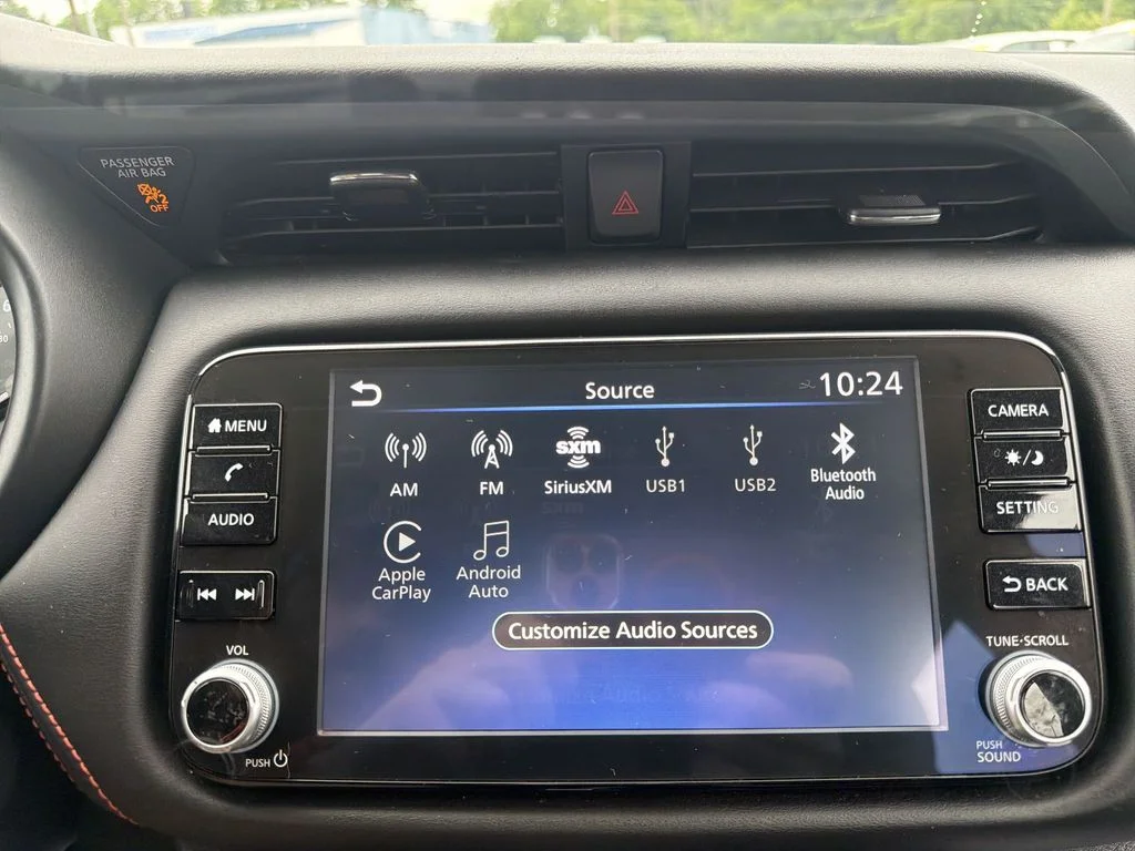Used 2023 Gray Nissan SR image 19