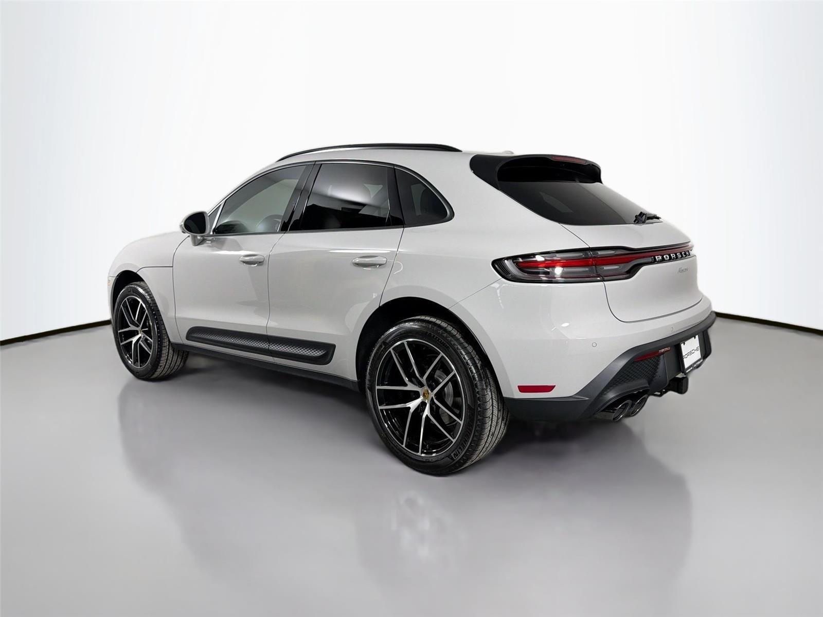 Used 2026 Chalk Porsche T image 3