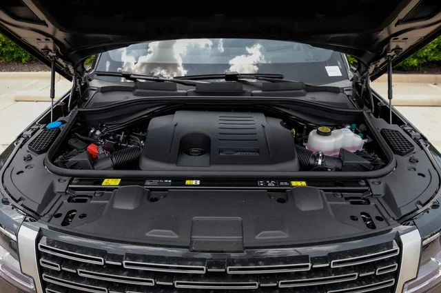 New 2026 Charente Grey Land Rover SE image 62