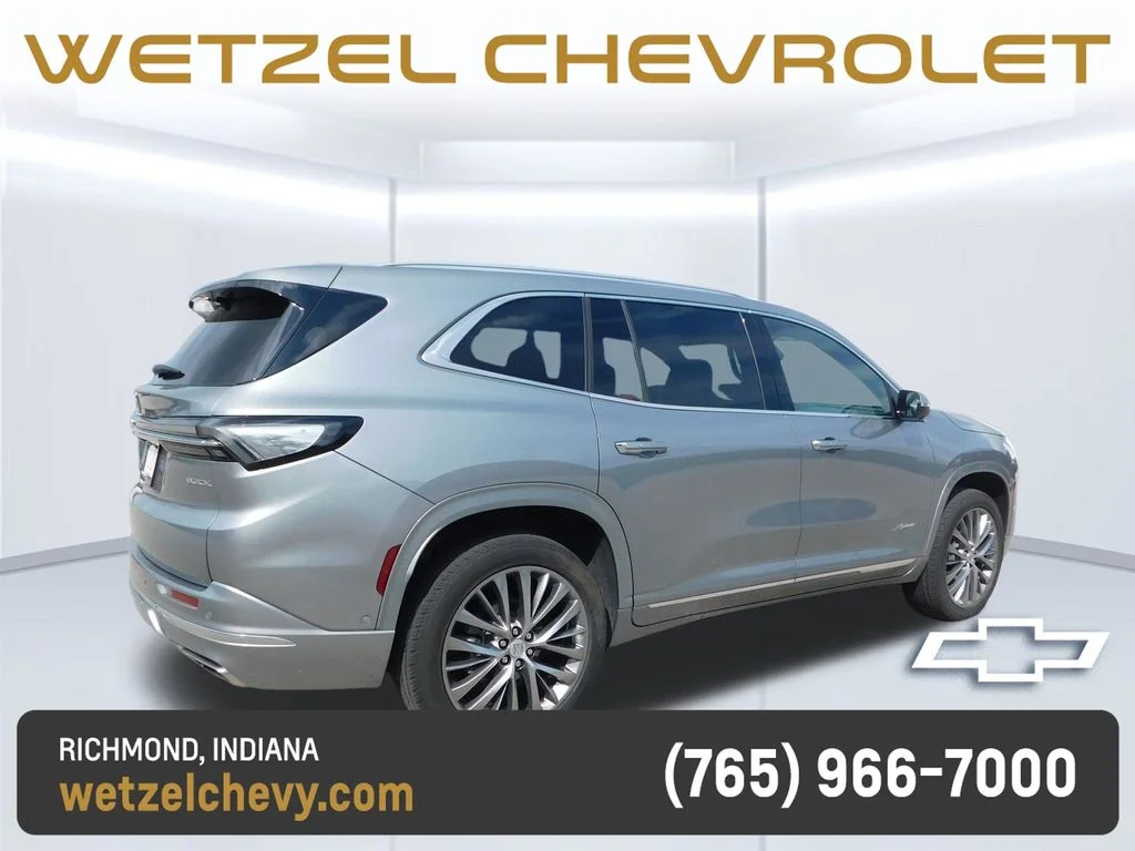 Used 2025 Gray Buick Avenir image 3