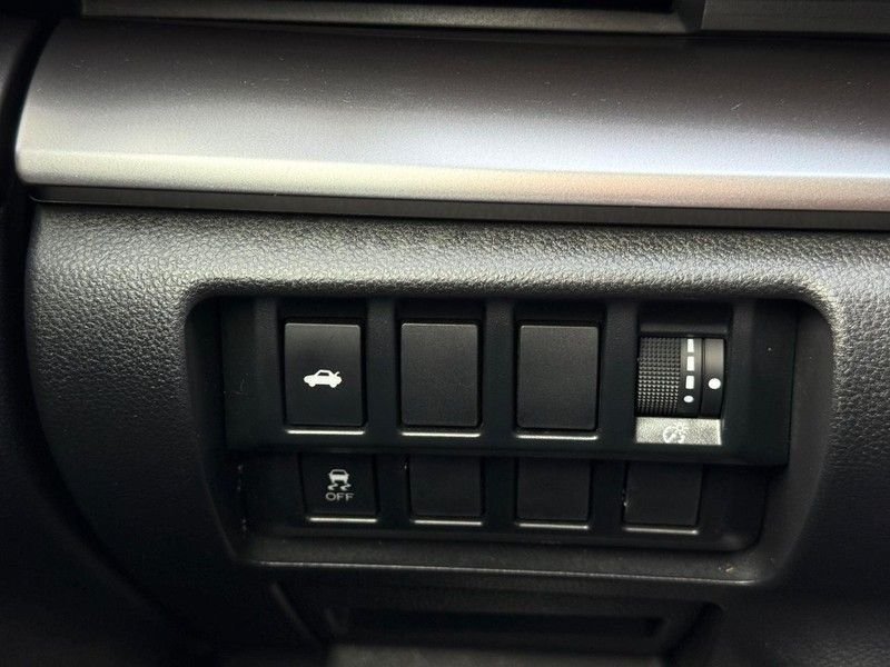 Used 2023 Ice Silver Metallic Subaru Premium image 30