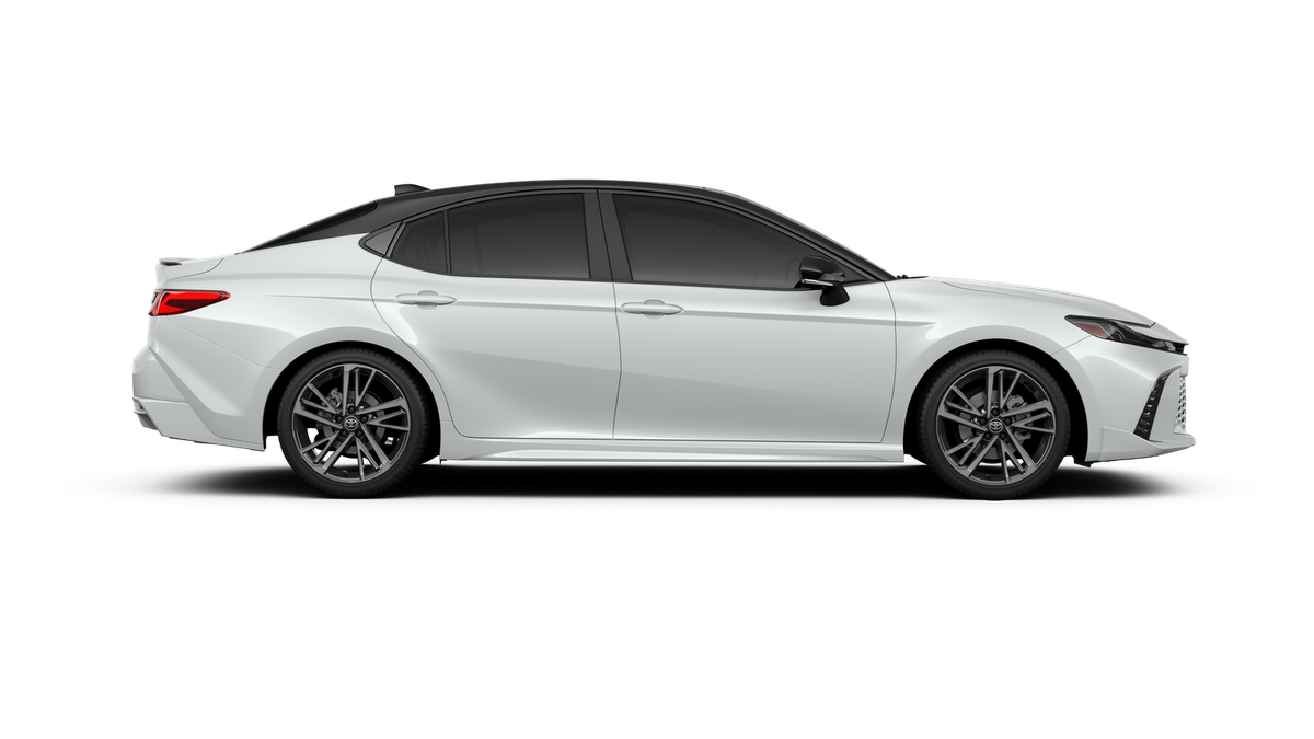 New 2026 Wind Chill Pearl with Midnight Black Metallic roof Toyota XSE image 12