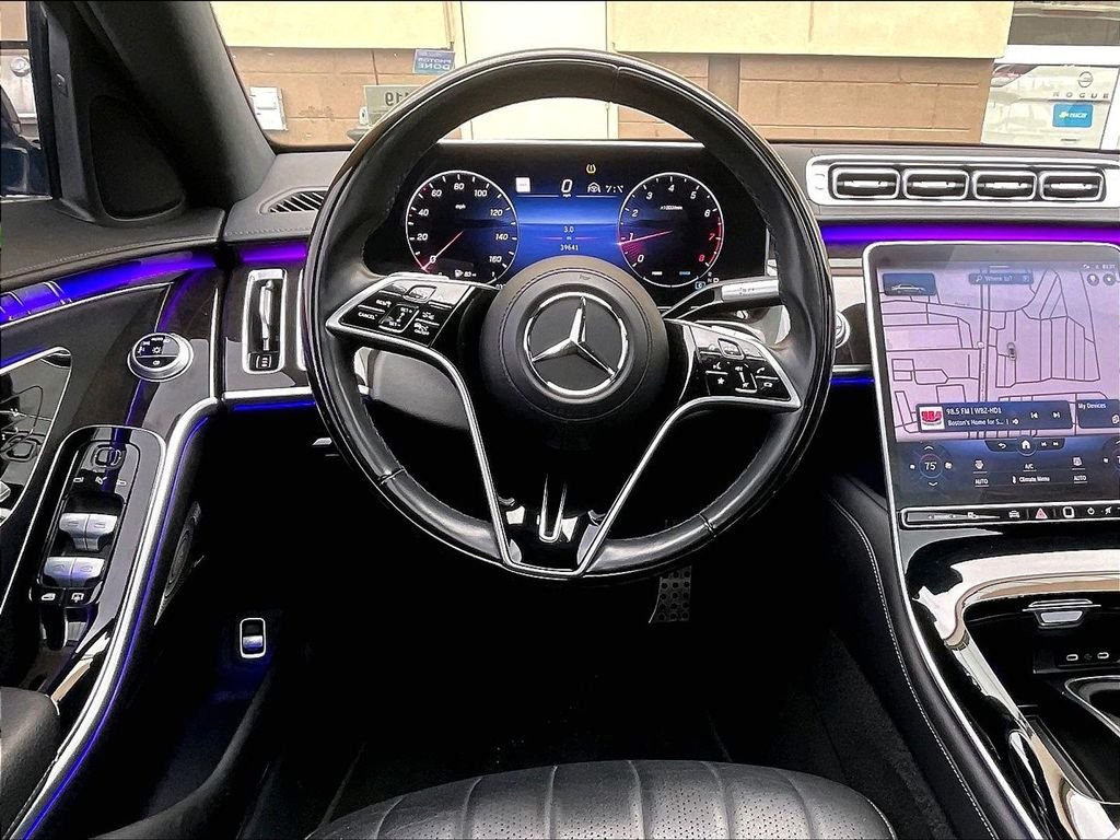Used 2022 Black Mercedes-Benz S 500 image 17