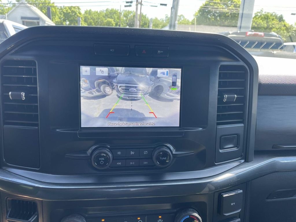 Used 2021 Black Ford XL image 23