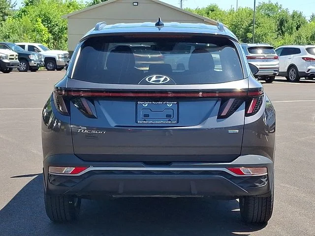 Used 2023 Gray Hyundai SEL image 3