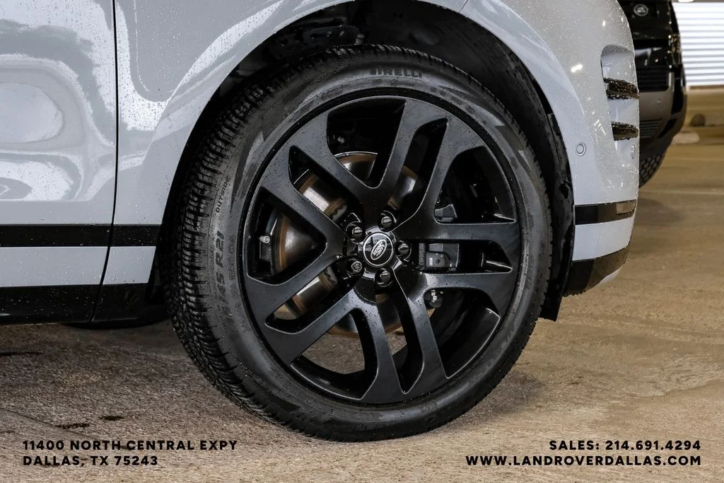 Used 2026 Gray Land Rover Dynamic image 53
