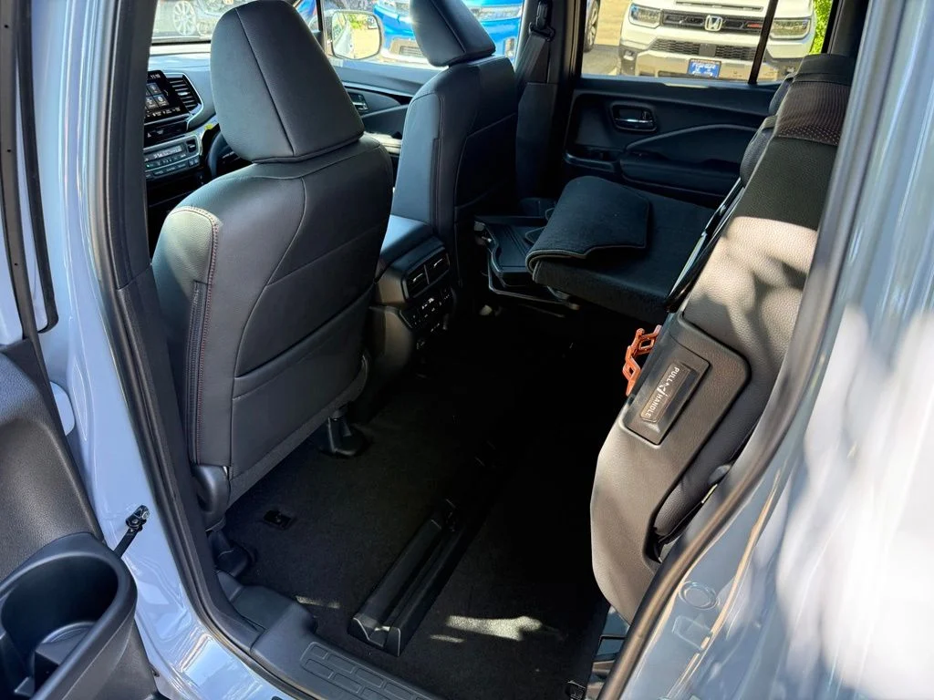 New 2026 Sonic Gray Pearl Honda Black Edition image 14