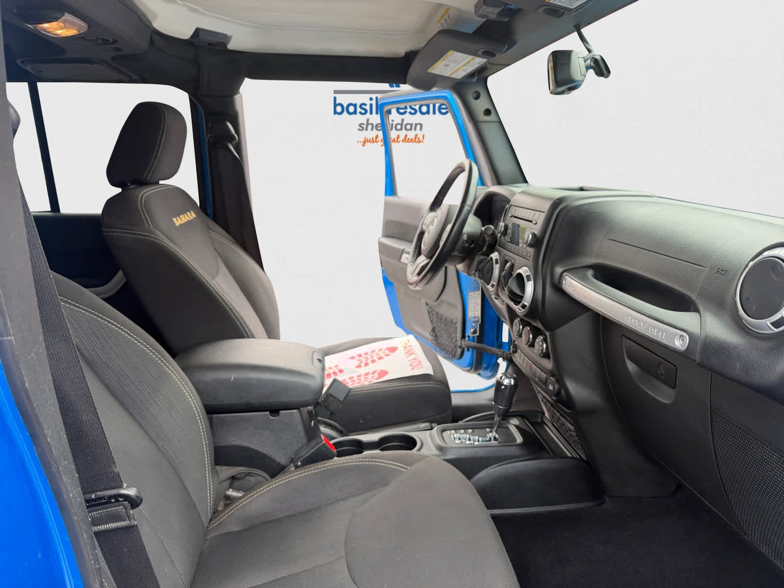 Used 2015 Hydro Blue Pearl Coat Jeep Sahara image 20