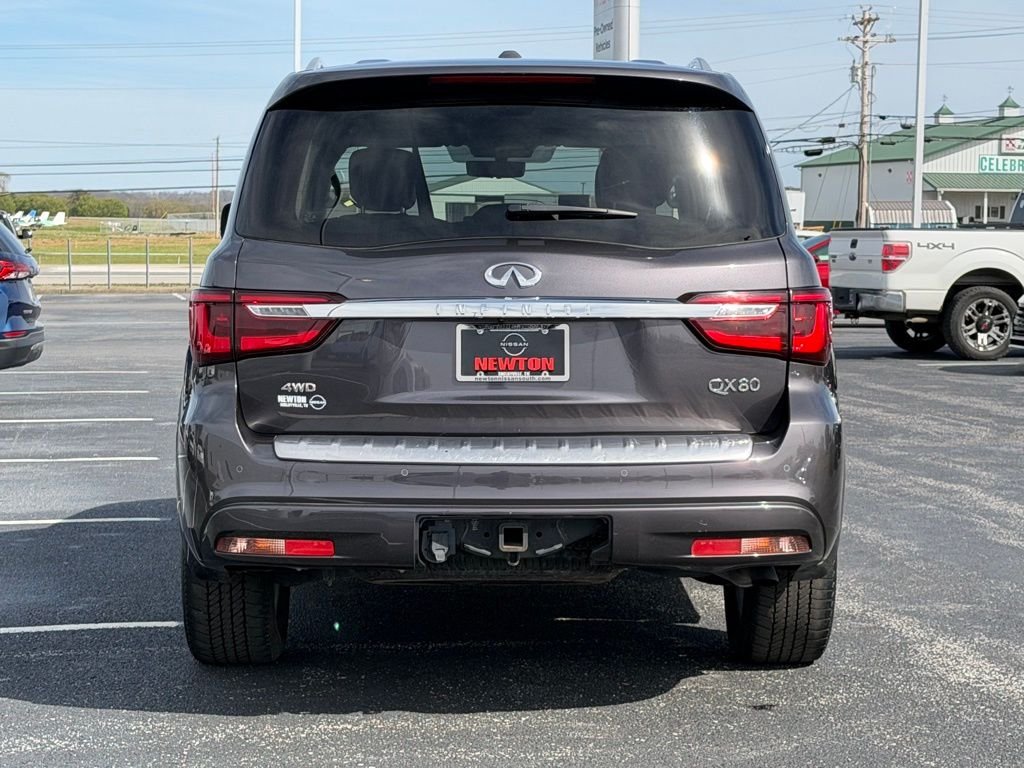 Used 2024 Gray INFINITI LUXE image 6