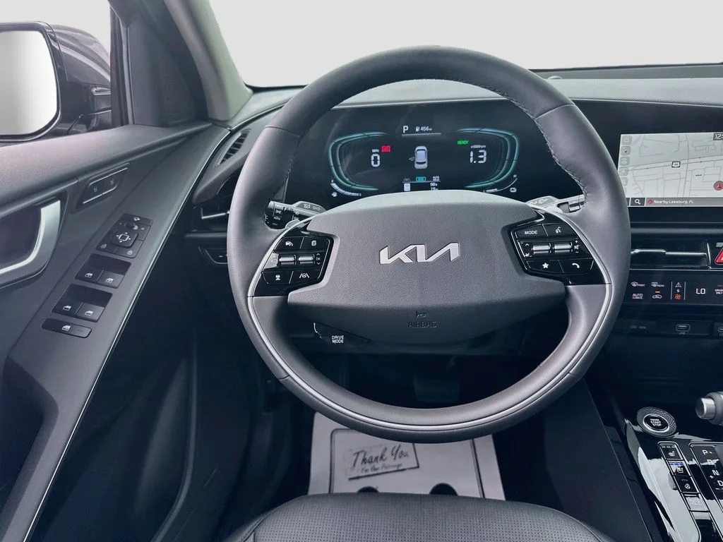 New 2026 Interstellar Gray Kia SX image 24