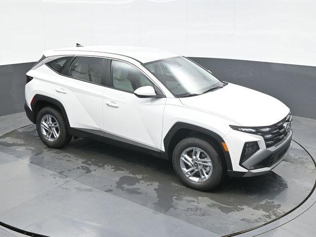 New 2026 White Hyundai SE AWD image 15