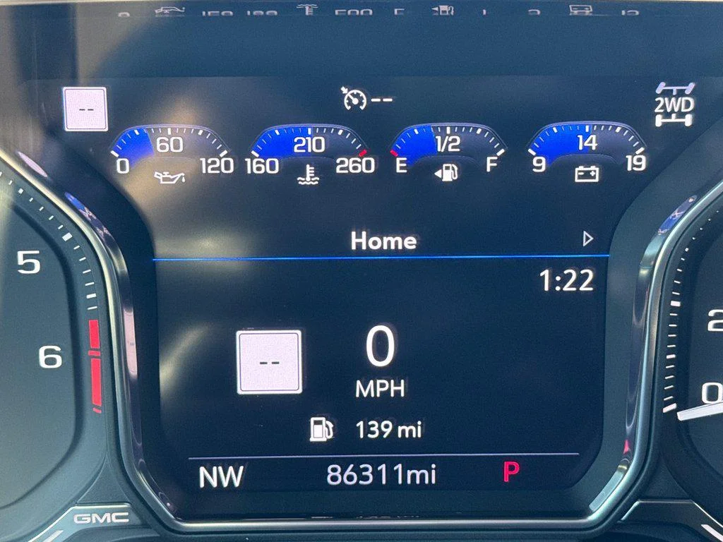 Used 2022 Pacific Blue Metallic GMC 