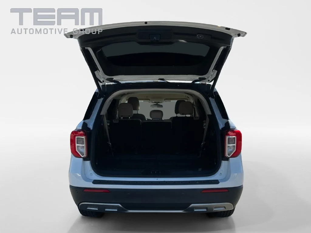 Used 2023 White Ford XLT image 11